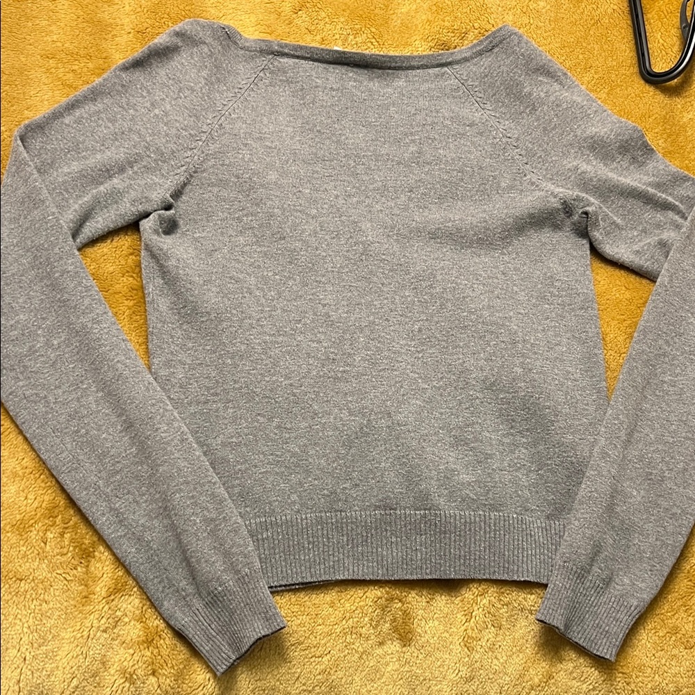 H&M Divided | Women’s Size XS-S Gray V-Neck Button-Up Sweater - Picture 5 of 5